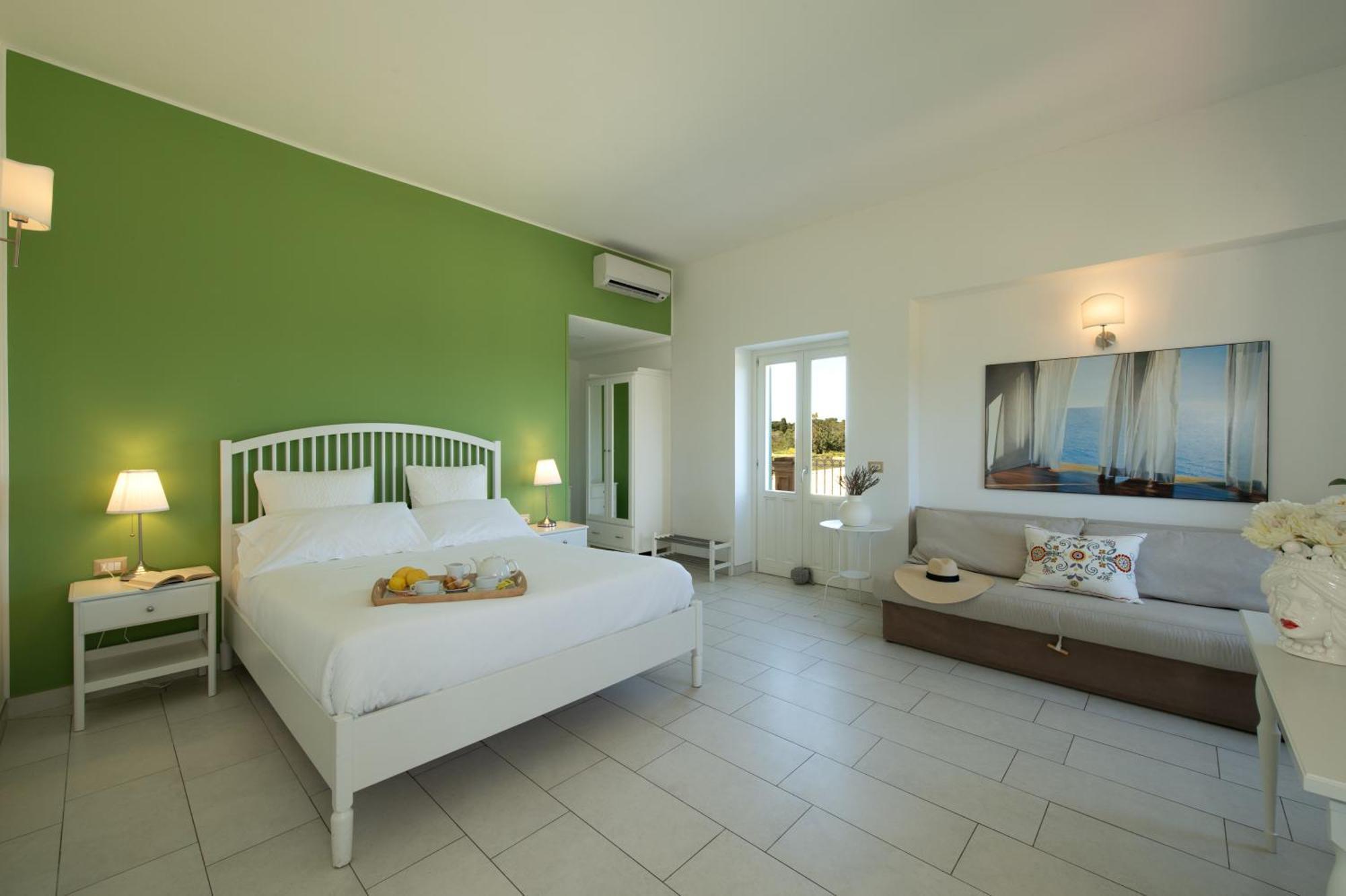 Isola Charm B&B - A Historic Villa Near Punta Del Pero Beach Syrakus Exterior foto