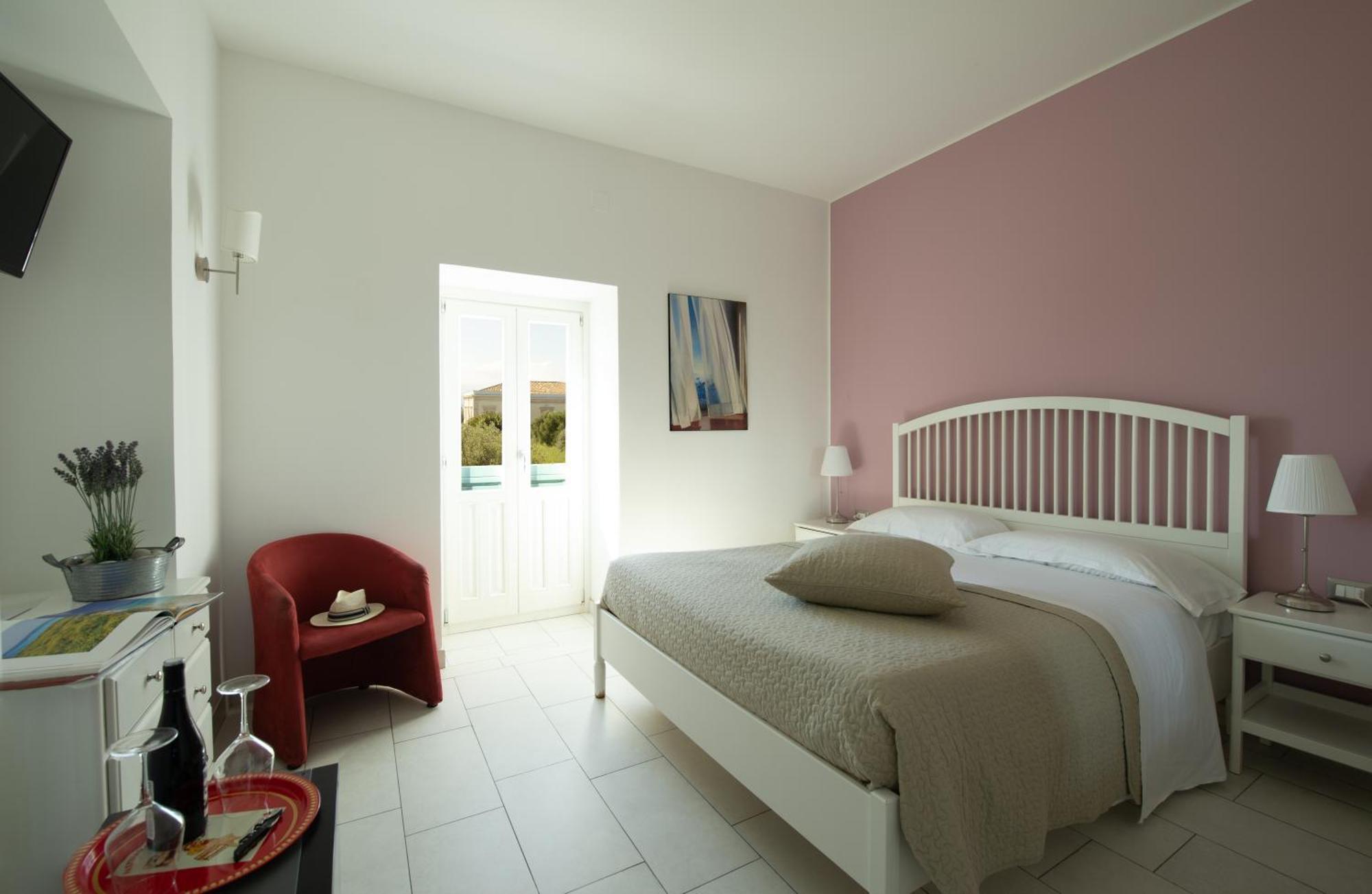Isola Charm B&B - A Historic Villa Near Punta Del Pero Beach Syrakus Exterior foto