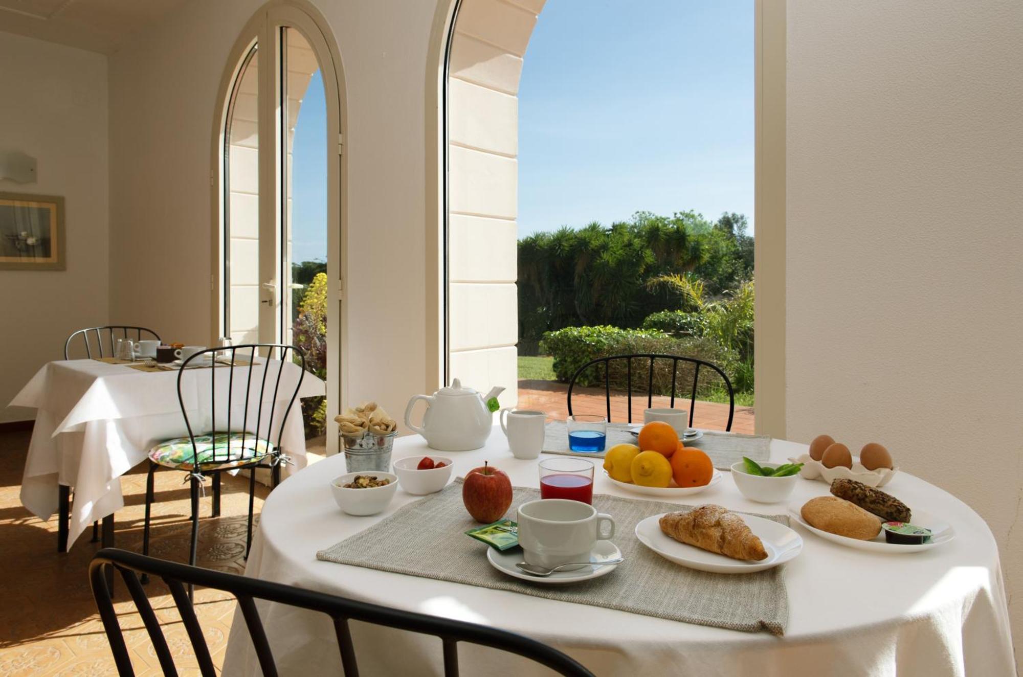 Isola Charm B&B - A Historic Villa Near Punta Del Pero Beach Syrakus Exterior foto