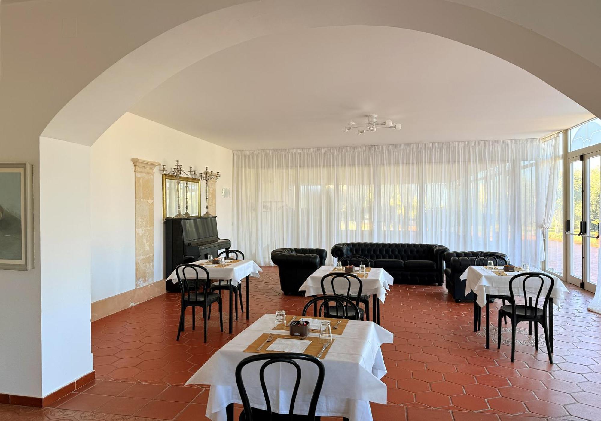 Isola Charm B&B - A Historic Villa Near Punta Del Pero Beach Syrakus Exterior foto