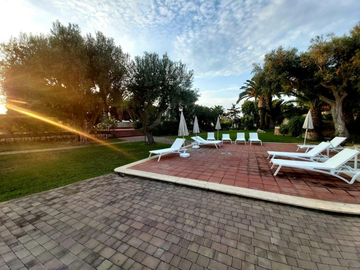 Isola Charm B&B - A Historic Villa Near Punta Del Pero Beach Syrakus Exterior foto